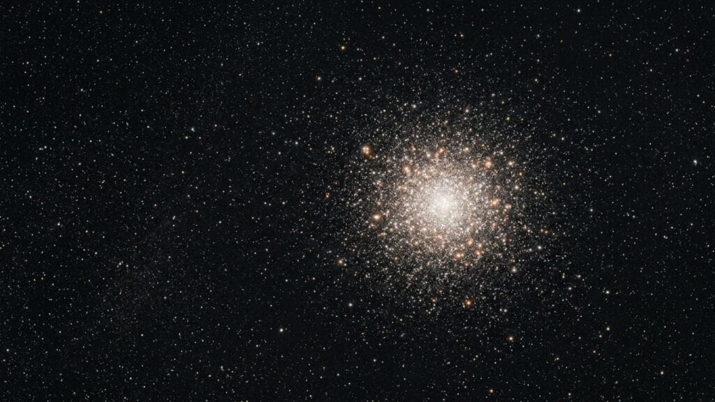 Hubble captura el cúmulo globular M3 y su memoria estelar